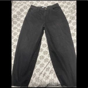 ZARA MOM JEANS SIZE 14